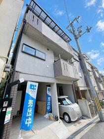 大阪府寝屋川市寝屋１丁目