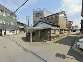 福井県福井市新田塚１丁目