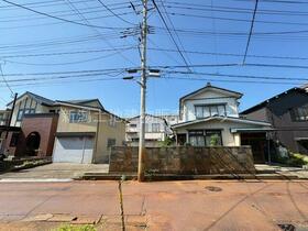 新潟県長岡市学校町３丁目