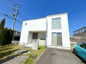 青森県上北郡六戸町小松ケ丘３丁目