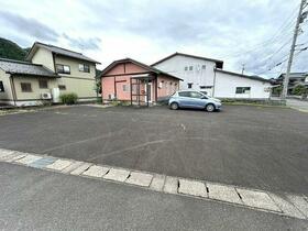 福井県越前市粟田部町中央２丁目
