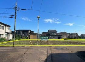 新潟県長岡市曲新町1丁目