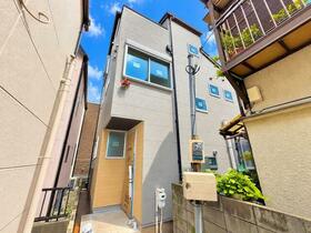東京都足立区六月２丁目
