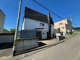 北海道札幌市西区西野八条２丁目