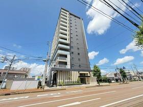 レーベン長岡南町ＬＥＸＩＳ