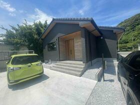 福岡県北九州市小倉南区長行東１丁目