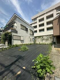 東京都目黒区三田２丁目
