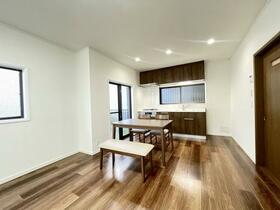 神奈川県座間市ひばりが丘１丁目