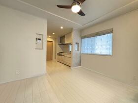 神奈川県横浜市保土ケ谷区岩井町