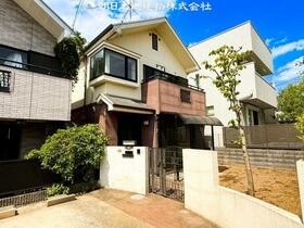 東京都町田市玉川学園３丁目