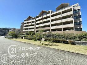 ローレルスクエア登美ヶ丘第１期６番館　中古マンション