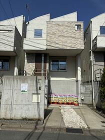 東京都世田谷区若林５丁目