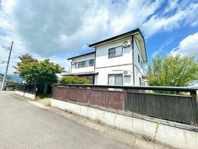 秋田県雄勝郡羽後町字南西馬音内