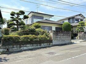 神奈川県藤沢市片瀬山５丁目