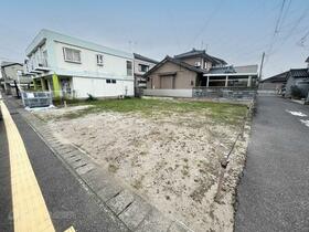新潟県新潟市東区中山８丁目