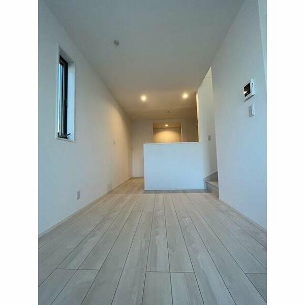 detached 東京都江戸川区篠崎町３丁目

地図を見る