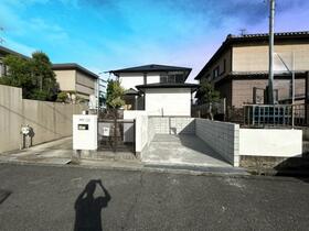 奈良県北葛城郡広陵町馬見中２丁目