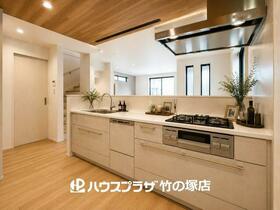 東京都足立区東伊興２丁目
