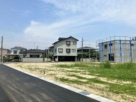 富山県高岡市野村