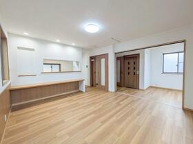 東京都昭島市中神町２丁目