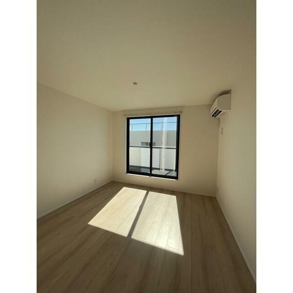 detached 東京都足立区小台２丁目

地図を見る