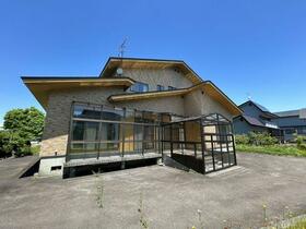 秋田県北秋田市米内沢字中道岱