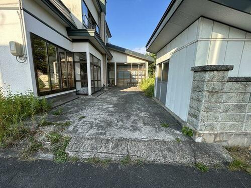 detached 秋田県鹿角郡小坂町小坂字山崎
