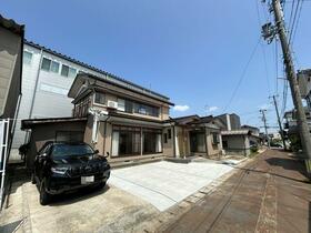 新潟県三条市嘉坪川１丁目