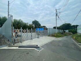 神奈川県厚木市棚沢