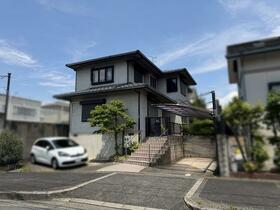奈良県北葛城郡広陵町馬見北１丁目