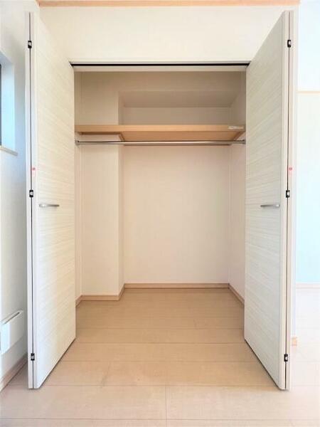 apartment 茨城県つくば市研究学園５丁目５－１３ ファースト・ラフィーネ・学園１Ｆ