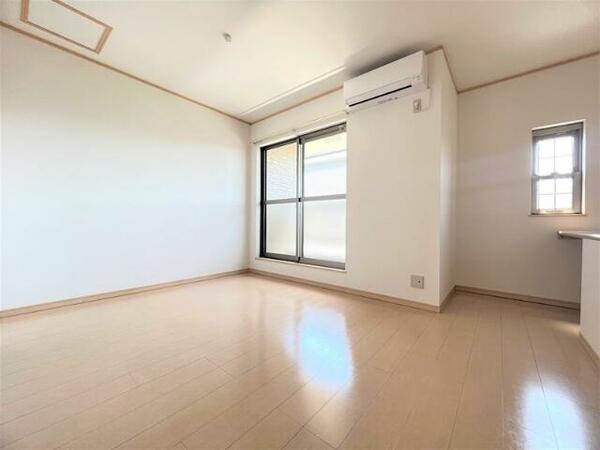 apartment 茨城県つくば市研究学園５丁目５－１３ ファースト・ラフィーネ・学園１Ｆ