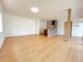 福井県勝山市郡町１丁目