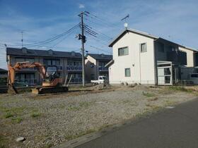 栃木県小山市大字塚崎