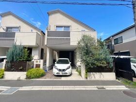 東京都世田谷区岡本１丁目
