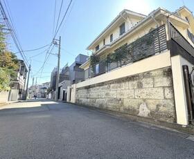 東京都杉並区南荻窪４丁目