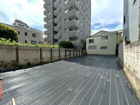 東京都新宿区原町３丁目