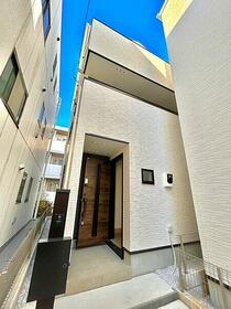 埼玉県川口市元郷３丁目