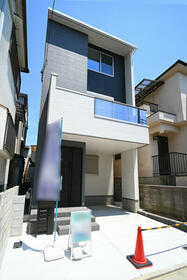 大阪府高槻市津之江町１丁目