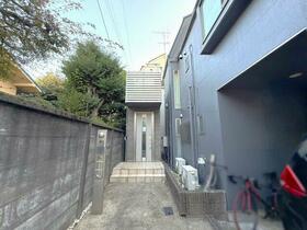 東京都目黒区中町１丁目