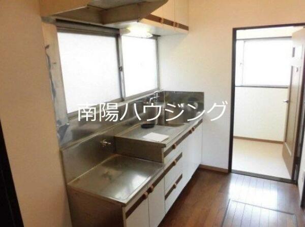 detached 東京都府中市西府町２丁目

地図を見る