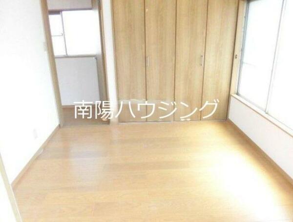 detached 東京都府中市西府町２丁目

地図を見る