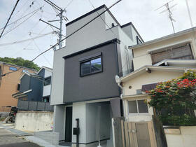 兵庫県神戸市兵庫区氷室町２丁目