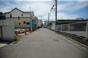 神奈川県座間市小松原２丁目