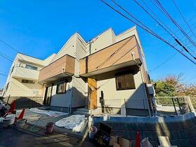 神奈川県横浜市緑区白山３丁目