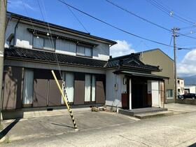 富山県魚津市木下新