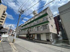 エメラルドマンション三萩野（Ｎｏ．Ａ−１）