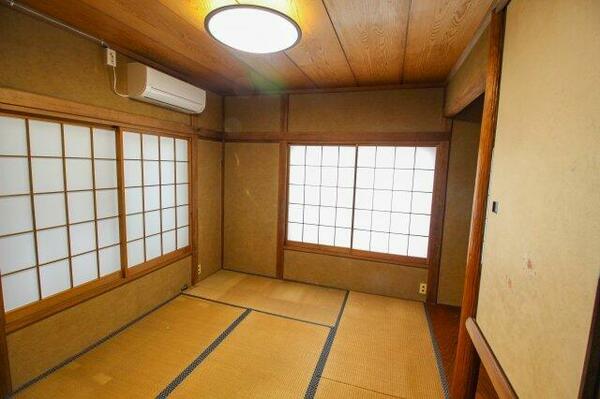 detached 東京都文京区関口１丁目

地図を見る
