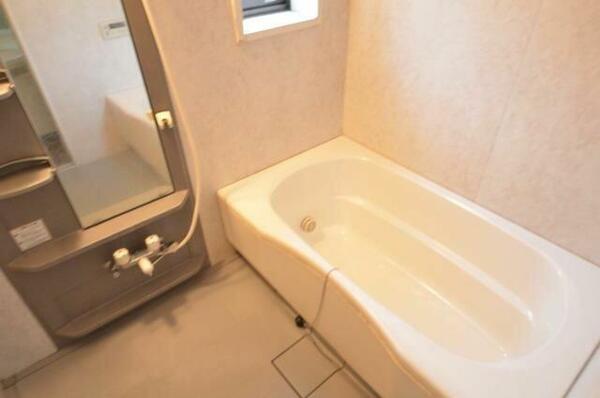 detached 東京都武蔵野市八幡町１丁目

地図を見る