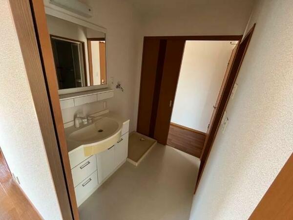 detached 埼玉県坂戸市大字堀込
地図を見る